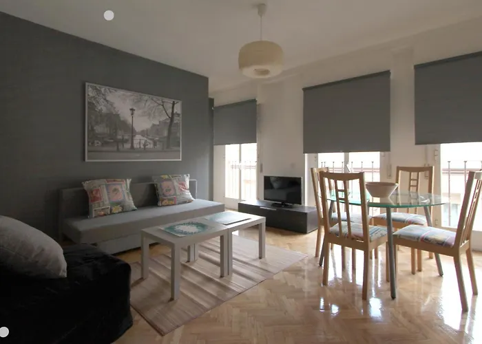 Apartamentos Goyescas Deco